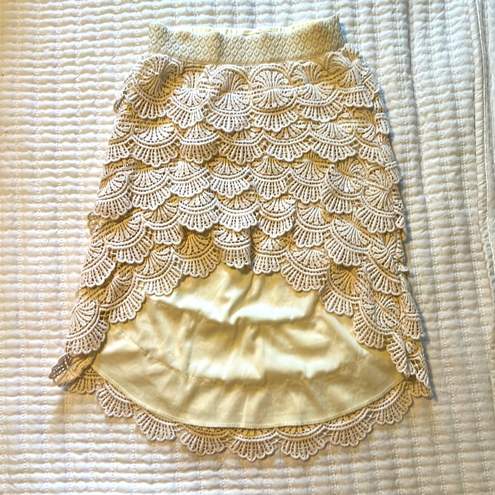 Joyfolie Mia Joy Hi Lo Cream Embroidery Skirt